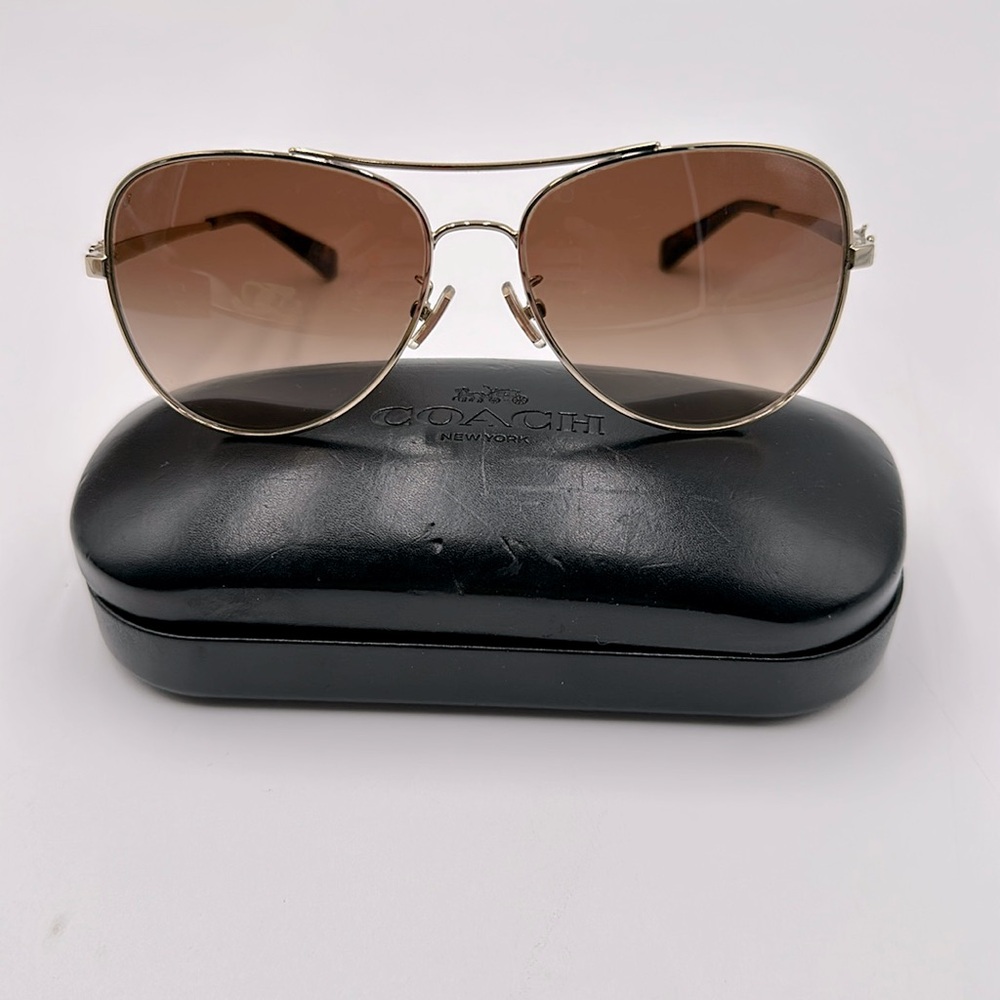 Coach Aviator Gold Sunglasseses